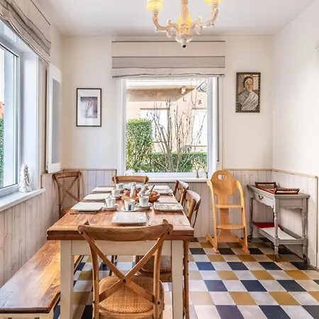 Near De Panne With Sea Views, Cleaning Included Villa