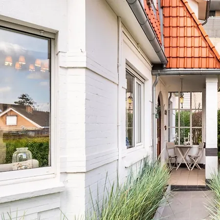 Villa Near De Panne With Sea Views, Cleaning Included