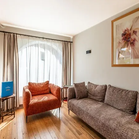 Near De Panne With Sea Views, Cleaning Included