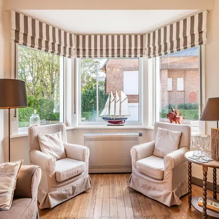 Near De Panne With Sea Views, Cleaning Included * Koksijde