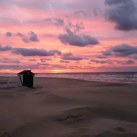 Near De Panne With Sea Views, Cleaning Included Villa